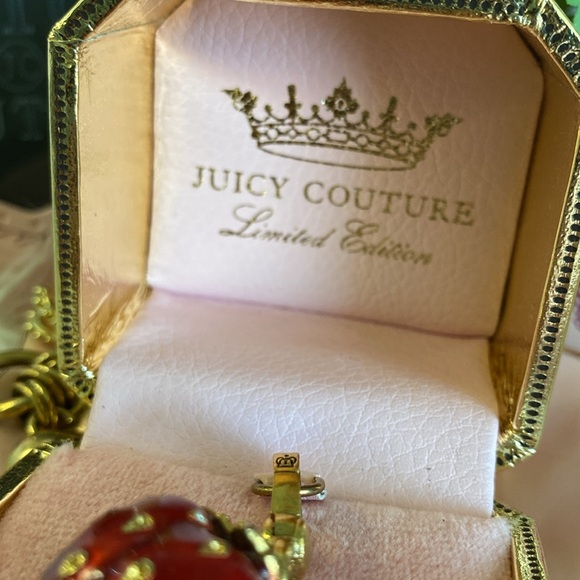 Y2K Juicy Couture Strawberry 🍓 Charm w/ Vintage Charm Box - Picture 8 of 10